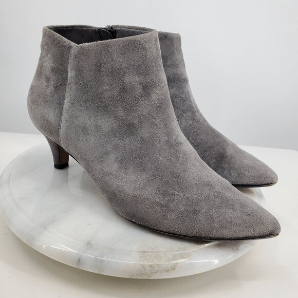 Collection by Clarks Linvale Grey Faux Suede Kitten Heel Ankle Boots Size 8.5 - Picture 1 of 8